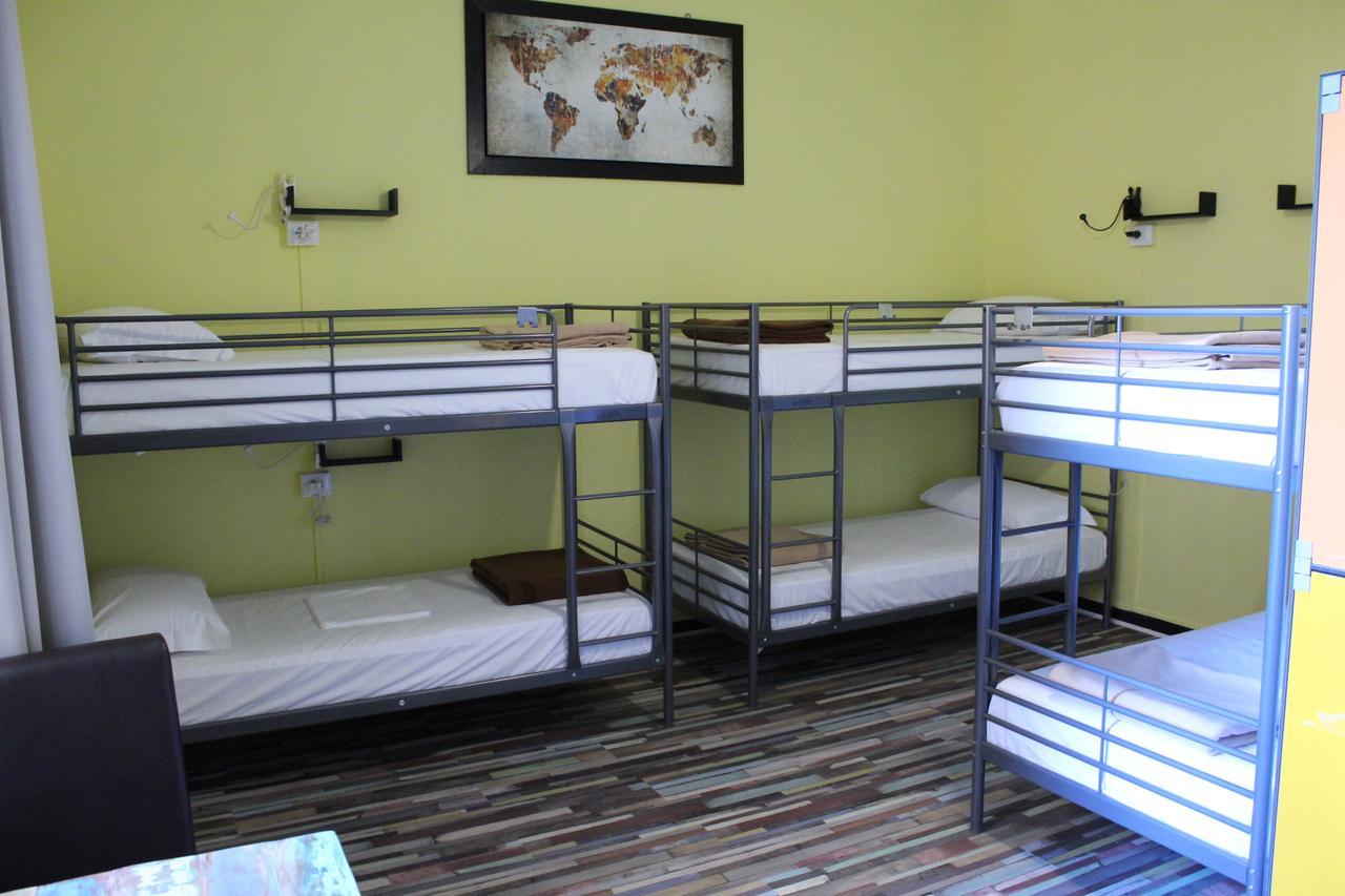 Home Genoa Hostel Екстериор снимка