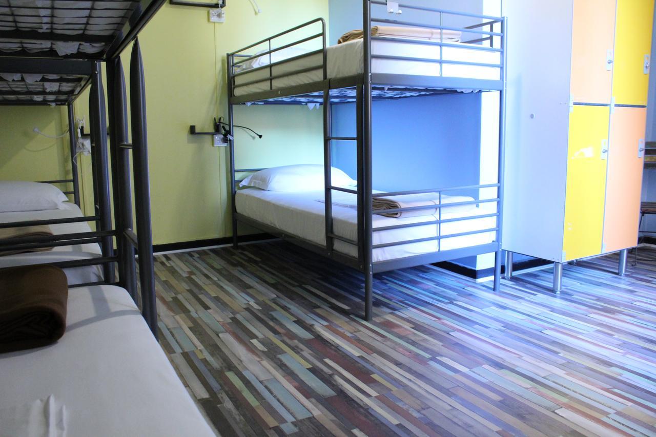 Home Genoa Hostel Екстериор снимка