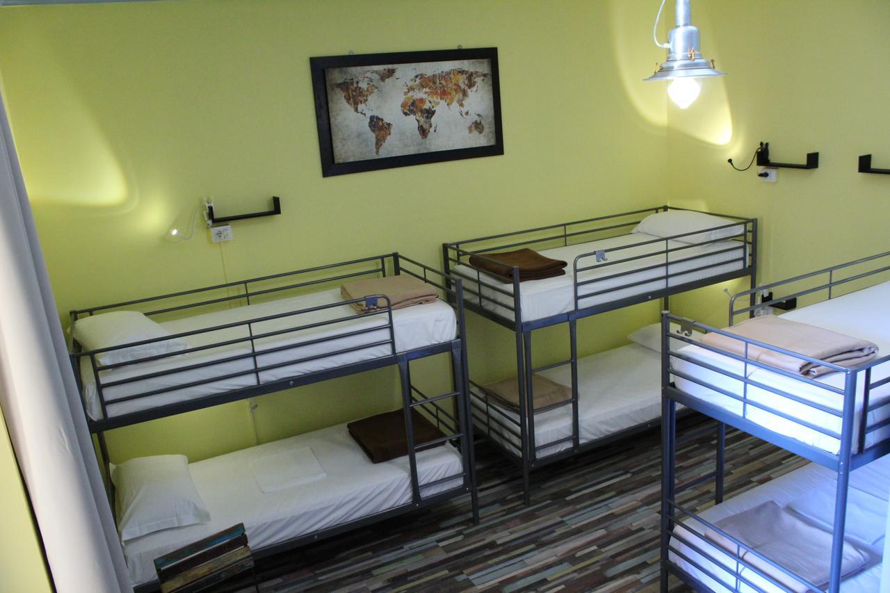 Home Genoa Hostel Екстериор снимка